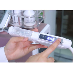 Veido odos priežiūra šviesinimas tamsių ratų odos balinimo aparatas