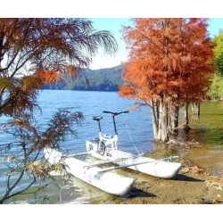 Pramoginis pripučiamas vandens dviratis